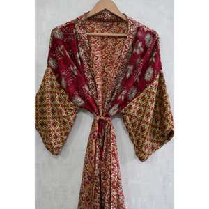 ชุดกิโมโนผ้าไหมปะติดปะต่อสำหรับผู้หญิง ชุดนอนยาวสไตล์โบโฮ เหมาะเป็นของขวัญสำหรับเธอ - Product Image 3