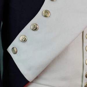 Chaqueta Militar Napoleónica: Disfraz Francés para Reenactment - Product Image 3
