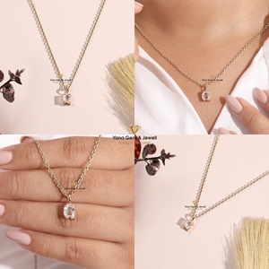 Pendentif lettre G en diamant CVD de laboratoire de haute qualité pour les occasions spéciales, clarté VS1, couleur F, 1,00 carat, or jaune massif 14K - Product Image 5