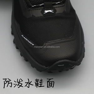 Sneakers de créateur <span class=keywords><strong>les</strong></span> <span class=keywords><strong>plus</strong></span> populaires avec boîte O Cloud Monster 2 Chaussures en maille augmentant la taille <span class=keywords><strong>pour</strong></span> femmes Noires - Product Image 4