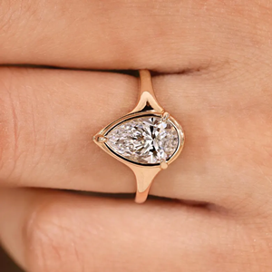 Anillo de Plata 925 con Moissanita de Corte Pera, Elegante y Vintage, Joyería de Lujo para Boda o Compromiso, Disponible como Regalo - Product Image 3
