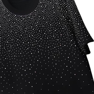 Camiseta de Hombre Oversize con Estampado de Logotipo Frontal Personalizado, Diseño Moderno, Estampado Brillante con Pedrería, 100% Algodón, Estilo Urbano - Product Image 5