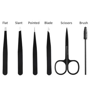 Juego de Pinzas para Cejas de Color Negro Mate con Tijeras de Resorte, Acero Inoxidable Sostenible, Punta Inclinada, Pinzas para Cejas con Logotipo Personalizado - Product Image 1