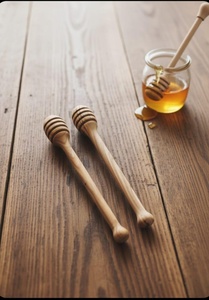 Bâtonnet à miel décoratif en bois pour coffret cadeau de cuisine - Product Image 4