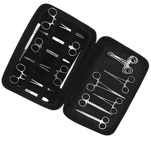 Juego de instrumentos veterinarios para rumenotomía con pinzas Vulsellum y ganchos de fijación, manual, de acero inoxidable - Product Image 1