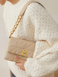 Women Stylish Quilted Leather <b>Shoulder</b> Cross Body Bag High Quality Wholesale OEM Custom Logo with <b>Shoulder</b> <b>Strap</b> & Inner Pockets - Product Image 5