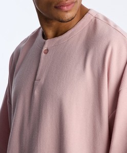 Camiseta casual de algodón tipo waffle con cuello Henley, hombros caídos, logotipo personalizado, manga 3/4, transpirable, estilo urbano, camisas para hombre, personalización. - Product Image 2
