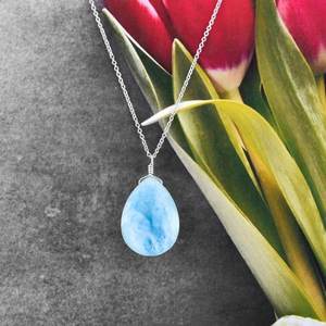 Collar con Colgante de Pera de Larimar Azul en Plata de Ley 925, Joyería Hecha a Mano con Piedra Preciosa Natural, Regalo de Aniversario o Compromiso - Product Image 4