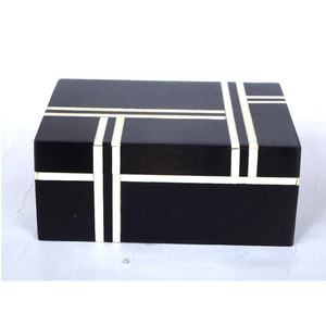 Caja de incrustaciones de hueso a rayas en blanco y negro de alta calidad disponible en todos los tamaños y colores organizador de joyero artesanías de hueso indio - Product Image 5