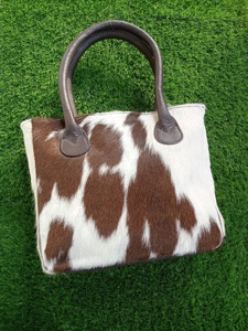 Sac fourre-tout de luxe en cuir véritable avec poils, de haute qualité, pour femme, taille standard, sac à bandoulière avec fermeture éclair LTB-0420 - Product Image 2