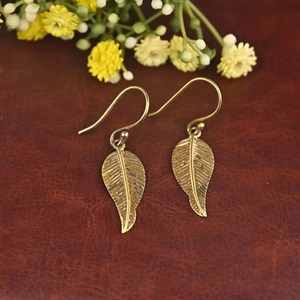 Pendientes de Latón de Bajo MOQ para Artesanía Metálica, Pendientes de Latón para Pedidos Pequeños, Acabado Premium, Precio de Fábrica al por Mayor, Artículo de Artesanía Metálica - Product Image 1