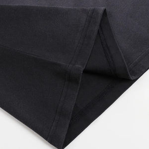 เสื้อยืดคอตตอน 100% ทรงโอเวอร์ไซส์ สีดำ พิมพ์ลาย สกรีนโลโก้ได้ ผลิตแบบถัก สำหรับผู้ชาย ล้างแบบ Snow Wash ขายส่ง - Product Image 3