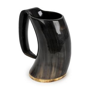 Mug à boire en corne naturelle polie et lisse, avec une poignée incurvée élégante, disponible à prix de gros. - Product Image 4