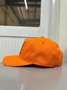 Gorra de Béisbol y Golf Naranja sin Estructura, con Logotipo Personalizado en el Panel Frontal, Cierre de Botón, Visera Curva, 100% Lona de Algodón Transpirable - Product Image 4