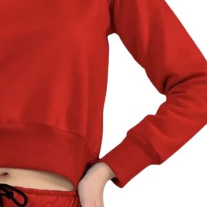 Sweat-shirt court rouge à col rond et manches longues pour femme, coupe ajustée, décontracté, avec détail taille élastique, style minimaliste, pour le quotidien et les activités sportives - Product Image 3