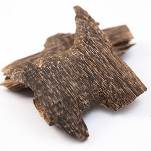Bois d'agar pour la combustion dans les temples - Product Image 1