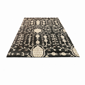 Alfombra Decorativa Personalizada DECORDEC de Lana Negra y Marfil Ecológica con Motivos Botánicos de Árboles y Capullos de Semillas para Sala de Estar de Hotel o Villa - Product Image 2