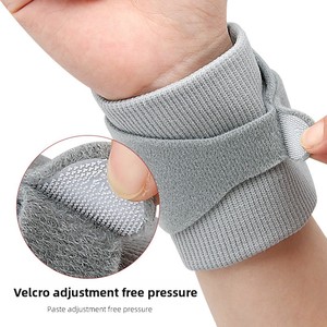 Attelle de poignet réglable avec fermeture auto-agrippante pour adultes, ajustement universel, couleur grise, style classique - Product Image 4
