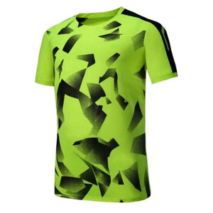Maillot de football à col rond et manches courtes, maillot de football de haute qualité, uniforme confortable et respirant, vêtements de sport professionnels - Product Image 6