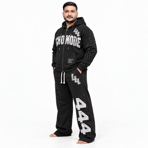 Survêtement en molleton à imprimé graphique pour homme avec veste à capuche zippée, pantalon large, étiquette personnalisée en strass, streetwear deux pièces - Product Image 2