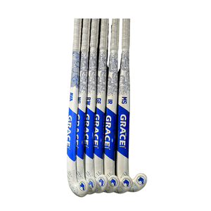 Bâton de hockey sur gazon en carbone, équipement de match léger de qualité supérieure, manche robuste, manipulation confortable pour les clubs sportifs - Product Image 1