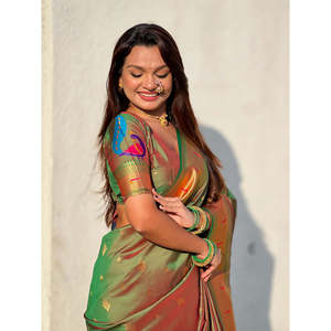 Sari Paithani vert paon Mehendi avec tissage Zari, vêtements indiens et pakistanais - Product Image 5