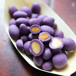 Exportation, Fabrication, Fourniture de Dragées au Chocolat, Expédition Directe, OEM/ODM, HALAL, 75G, Amandes, Noix de Cajou et Noix de Macadamia enrobées de Chocolat Rose - Product Image 5