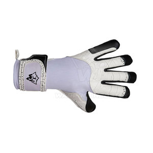 Comfort Quality Goalkeeper Gloves Crafted With Soft Inner Lining For Long Training Sessions And Easy Hand Support - Product Image 2