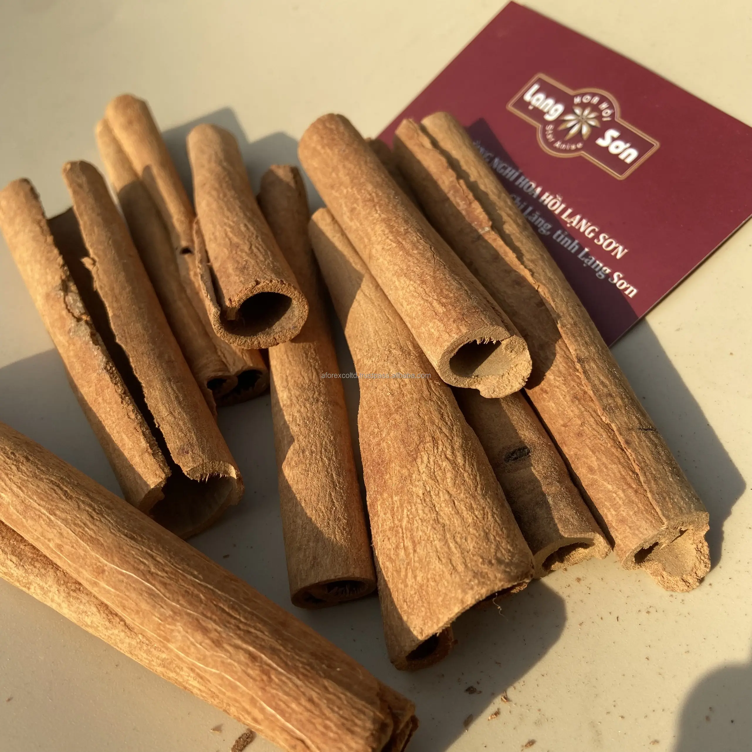 Cigarette en fuchsia de haute qualité, balles épaisses et épices Standard pour l'exportation, origine du Vietnam, vente en vrac