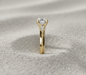 Anillo de Compromiso con Diamante Cultivado en Laboratorio, Oro de 14K, Corte Redondo, Estilo Vintage, Pavé de Diamantes, Anillo Nupcial, Fabricante de Joyería Personalizada - Product Image 5