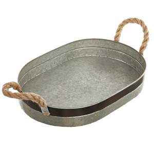 Elegante Bandeja Cuadrada de Metal Galvanizado Hecha a Mano con Asas Resistentes, Acabado Pulido, Apta para Lavavajillas y Microondas, Calidad Deluxe - Product Image 2