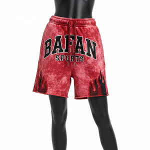 กางเกงขาสั้นกีฬาสีแดงผ้าฝ้ายฟลีซคุณภาพสูง 320 GSM ล้างสีแบบแอซิดวอช แต่งแถบสีดำลายเปลวไฟ ปักโลโก้ตามสั่ง กางเกงขาสั้นผู้หญิง - Product Image 2
