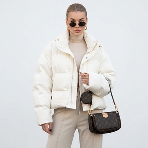Chaqueta Acolchada Crema con Cuello Alto y Cierre de un Solo Botón, Chaqueta Corta de Invierno para Mujer, Color Sólido, Relleno de Poliéster - Product Image 2