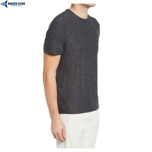 เสื้อยืดคอกลมแขนสั้นทรงโอเวอร์ไซส์สีพื้นผ้าฝ้ายเจอร์ซีย์สำหรับผู้ชาย ทรงลำลองความยาวปกติ - Product Image 6
