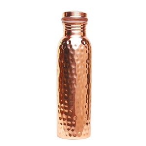 Bouteille d'eau en cuivre unique, réutilisable et écologique, personnalisable pour la maison et l'hôtellerie - Product Image 3