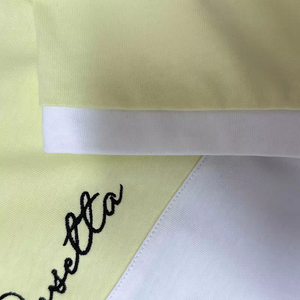 Polo de manga corta amarillo para hombre Rosetta con franja blanca y logotipo bordado, camiseta informal de punto - Product Image 4
