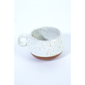 Taza de Terracota con Asa de Anillo Estilo Wabi-Sabi de 200 ml, Personalizada con Diseño Moteado, para Uso en Restaurantes, Hoteles y Cafeterías - Product Image 3