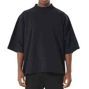 Camiseta Negra Extra Grande para Hombre con Estampado de Personajes de Anime, Manga Corta, Cuello Redondo, Estilo Urbano, Corte Ajustado de Jersey de Algodón - Product Image 2