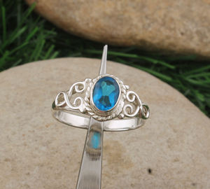 Bague ovale en topaze bleue naturelle, taille brillant, en argent sterling 925, bague de mariage classique pour femme - Product Image 1