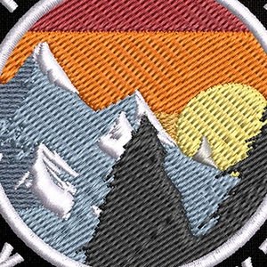Parches Bordados Personalizados de Fábrica con Logotipo, Parches de Chenilla, Insignias de Lentejuelas de Diseño, Parches Termoadhesivos Bordados en Tela para Ropa - Product Image 6