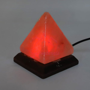 Lampe de sel himalayenne décorative en forme de pyramide, lampe de sel himalayenne en pierre naturelle en forme de pyramide pour la décoration de la pièce - Product Image 4