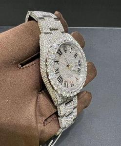 Montre-bracelet automatique tendance en acier inoxydable avec cadran indexé style hip-hop, sertie de diamants Moissanite, en promotion au meilleur prix - Product Image 2