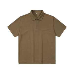 Polo Minimalista de Manga Corta para Hombre con Cierre de Cremallera, Estilo Moderno, Color Negro y Verde Oliva, Cremallera Metálica, Colección 2026, Ropa HD - Product Image 2