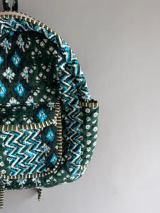 Mochila con patrón geométrico, mochila suave de 15 pulgadas, múltiples bolsillos, cierre de cremallera, mochila unisex para el día a día, material de poliéster, regalo - Product Image 6