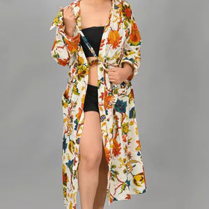 Albornoz Multicolor Cómodo y Largo Tipo Kimono, Ligero, para Hoteles de Alta Gama, Natación, Uso en Casa o Playa, para Mujer - Product Image 2