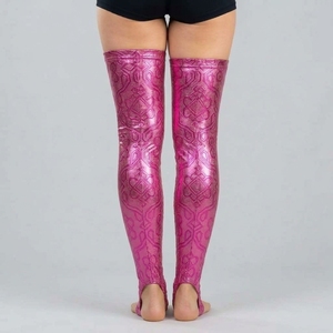 Bas de danse adhérents pour femme, longueur cuisse, offrant une adhérence sûre, un tissu doux, une mobilité flexible et un ajustement confortable. - Product Image 6