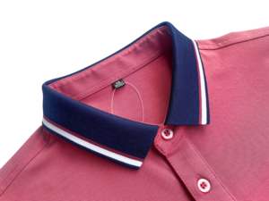 เสื้อโปโลผู้ชายแฟชั่นใหม่สไตล์เรโทรทรงเข้ารูปลำลอง ผ้าฝ้ายสำหรับธุรกิจ เล่นกอล์ฟ ระบายอากาศได้ดี เสื้อกีฬาแขนสั้น สีพื้น - Product Image 4