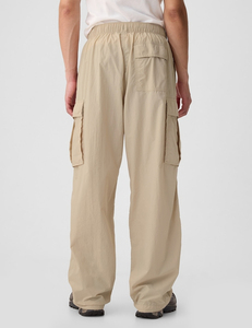 กางเกงคาร์โก้ไนลอนทรงหลวมสำหรับผู้ชาย น้ำหนักเบา มีกระเป๋าหลายช่อง กางเกงยูทิลิตี้ เอวผูกเชือก สวมใส่สบาย เหมาะกับกิจกรรมกลางแจ้ง ผลิตจากโรงงาน - Product Image 3