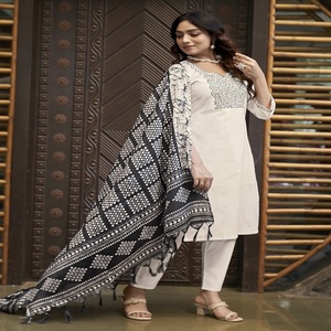 Best Quality Smart Casual Embroidery Cotton Printed <b>Kurti</b> for Woman from <b>Indian</b> Supplier and Exporter - Product Image 3