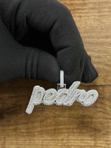 Collar con Colgante Hip Hop de Lujo con Incrustaciones de Diamantes, el Más Vendido, para Hombre, Joyería de Moda Personalizada, Estilo Urbano, Disponible para la Venta - Product Image 4